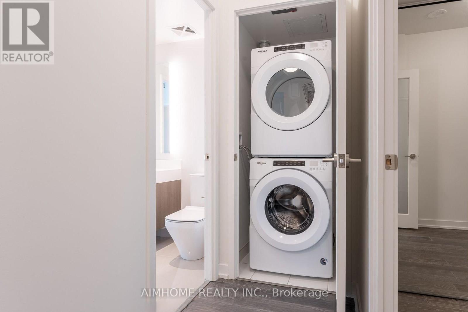 3907 - 1 Yorkville Avenue, Toronto, Ontario  M4W 0B1 - Photo 12 - C12506668