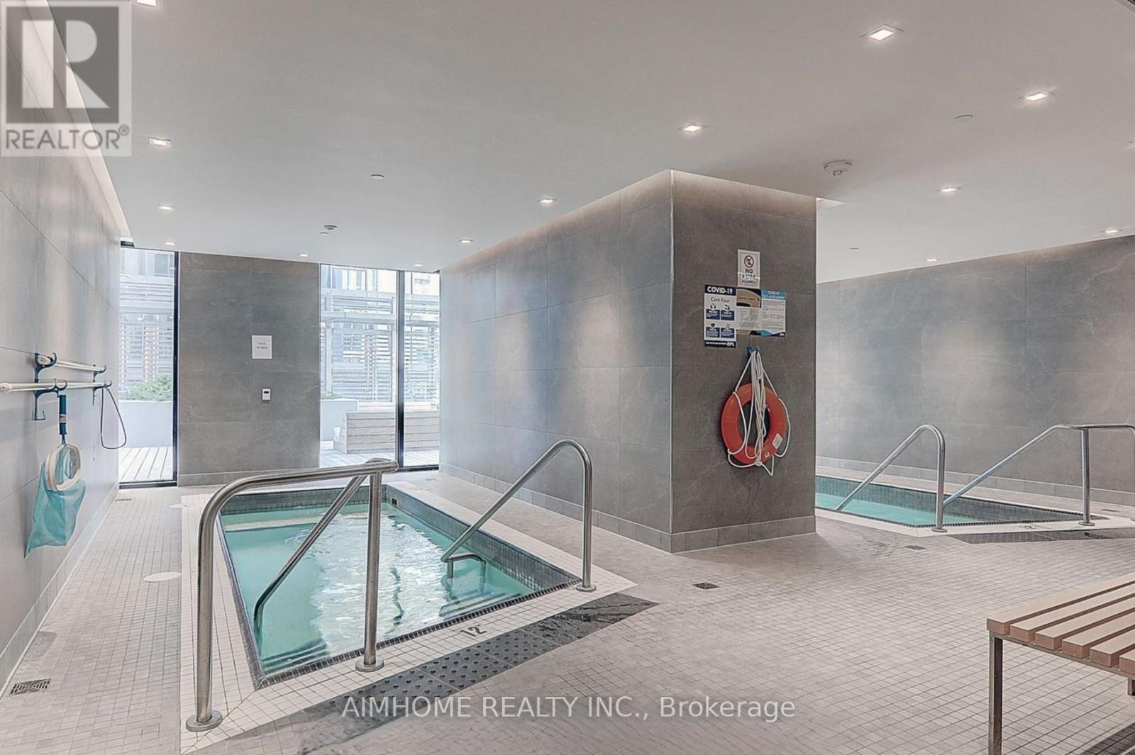 3907 - 1 Yorkville Avenue, Toronto, Ontario  M4W 0B1 - Photo 5 - C12506668