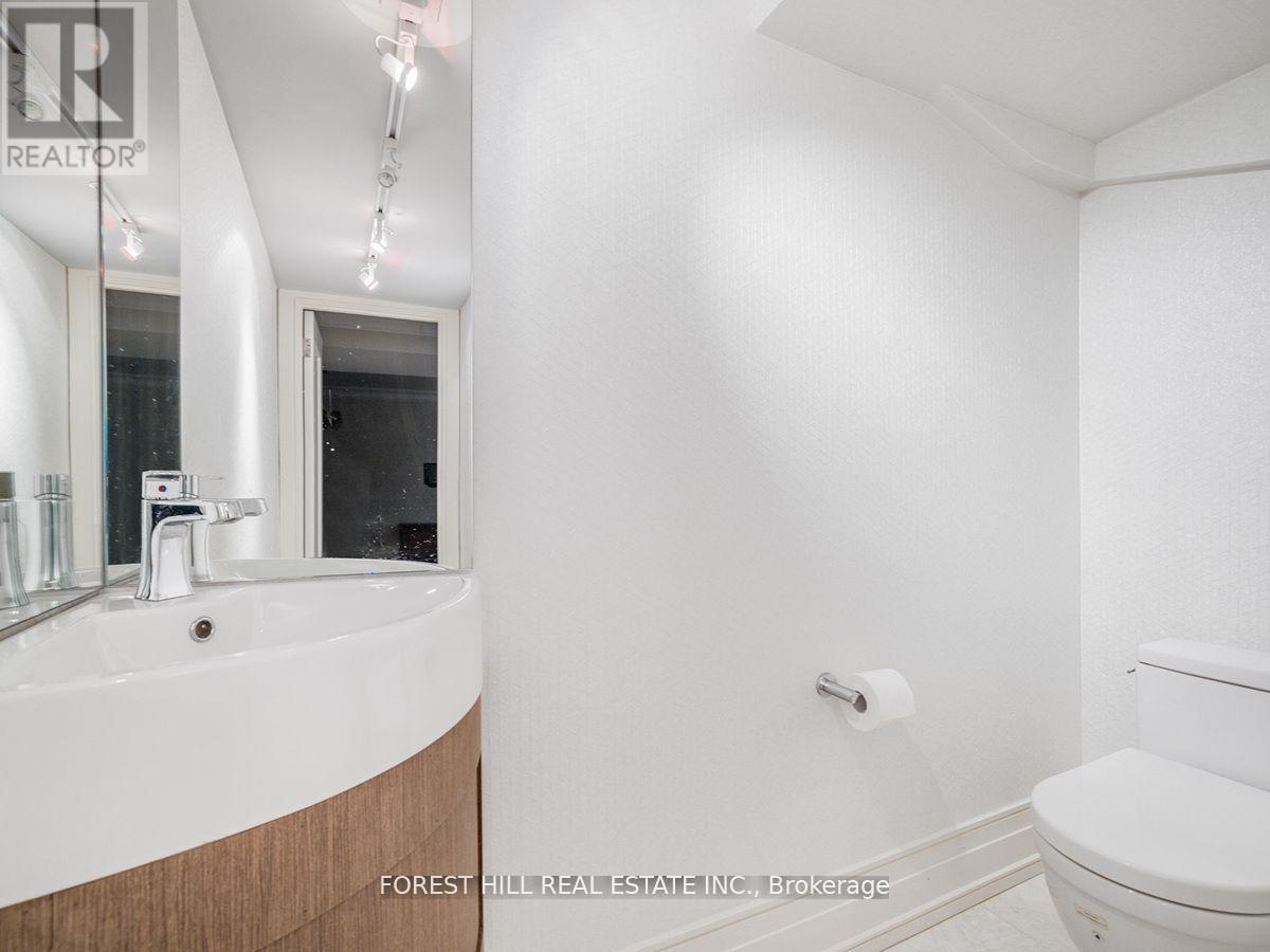 19 Vesta Drive, Toronto, Ontario  M5P 2Z4 - Photo 27 - C12506756