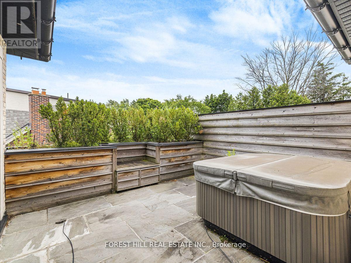 19 Vesta Drive, Toronto, Ontario  M5P 2Z4 - Photo 29 - C12506756