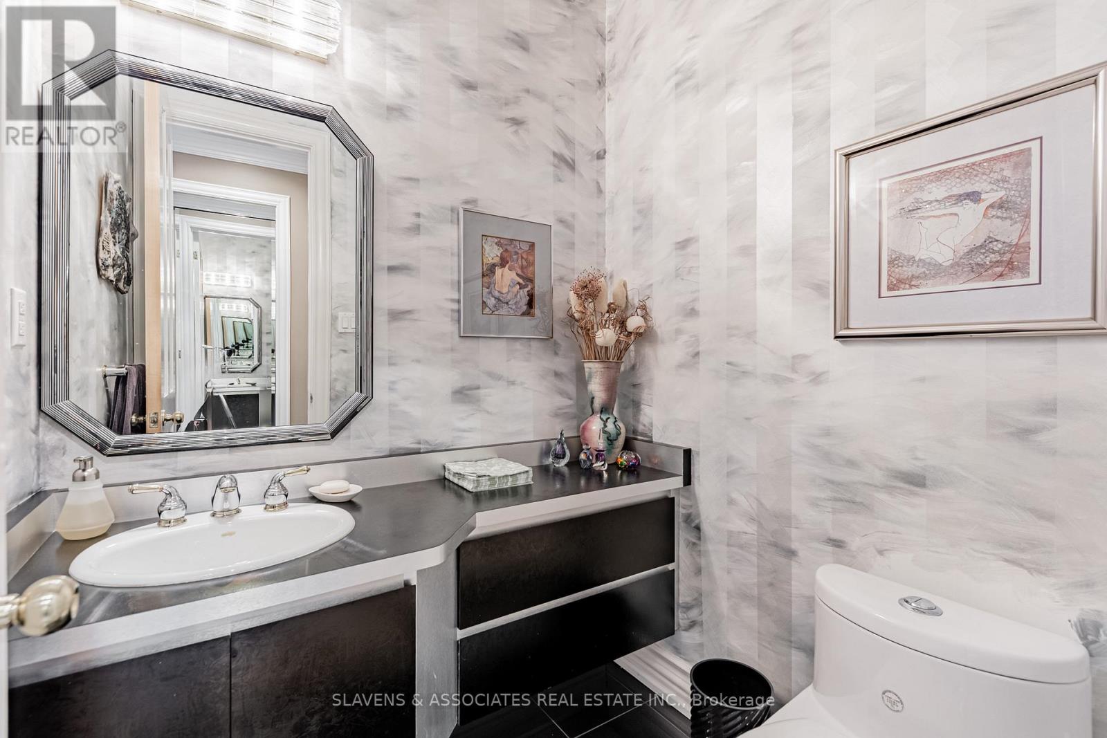 221 Pleasant Avenue, Toronto, Ontario  M2M 1M6 - Photo 34 - C12506766