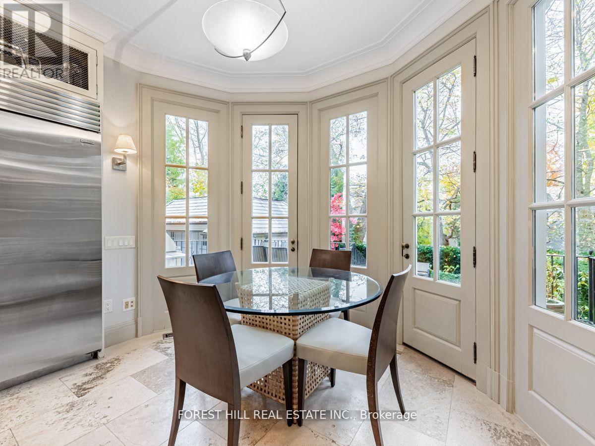 1 Burton Road, Toronto, Ontario  M5P 1T6 - Photo 19 - C12506780