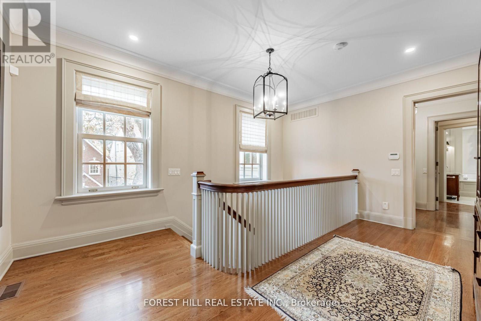 1 Burton Road, Toronto, Ontario  M5P 1T6 - Photo 24 - C12506780