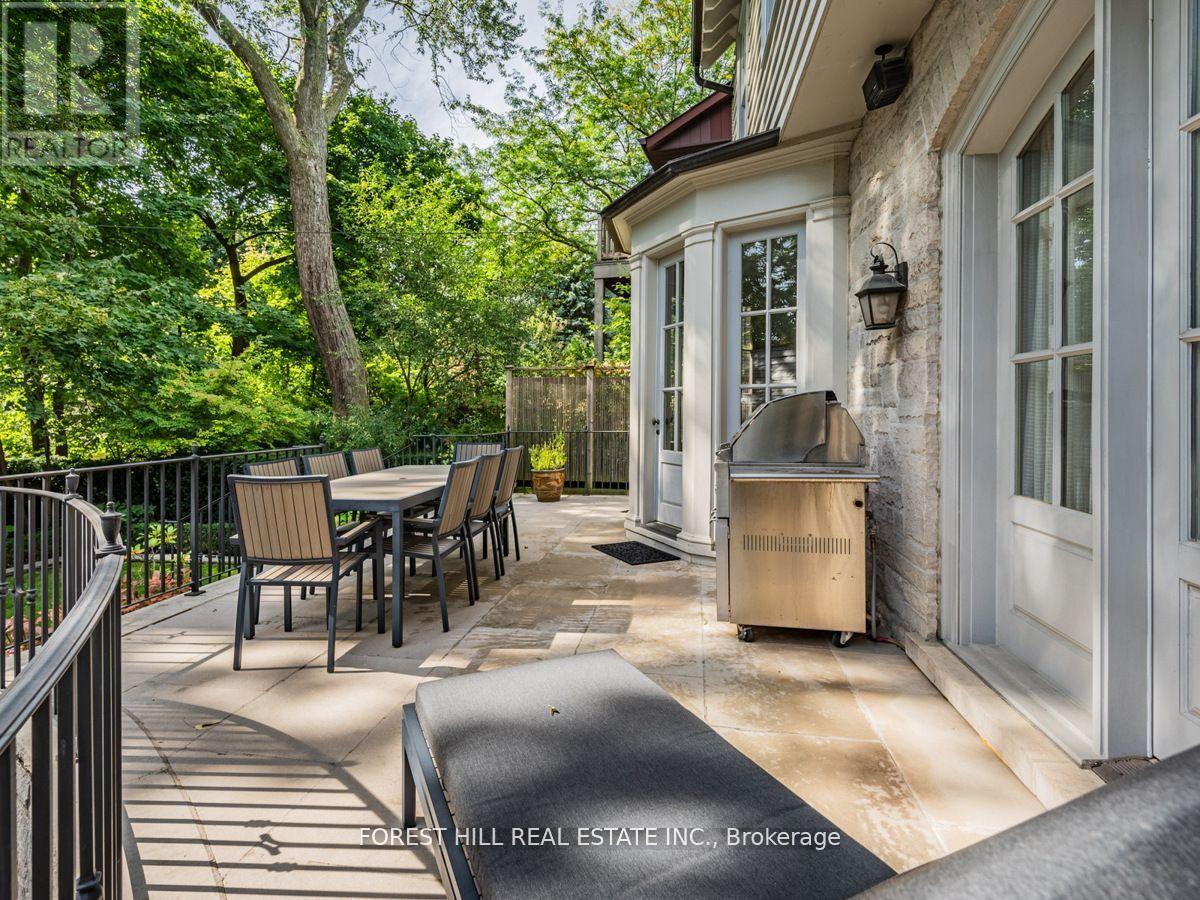 1 Burton Road, Toronto, Ontario  M5P 1T6 - Photo 45 - C12506780