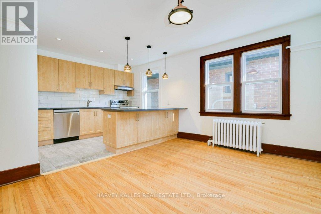 2 - 18 Golfdale Road, Toronto, Ontario  M4N 2B6 - Photo 4 - C12506786