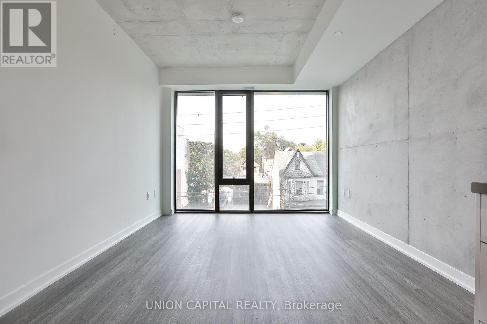 202 - 195 Mccaul Street, Toronto, Ontario  M5T 0E5 - Photo 8 - C12506802