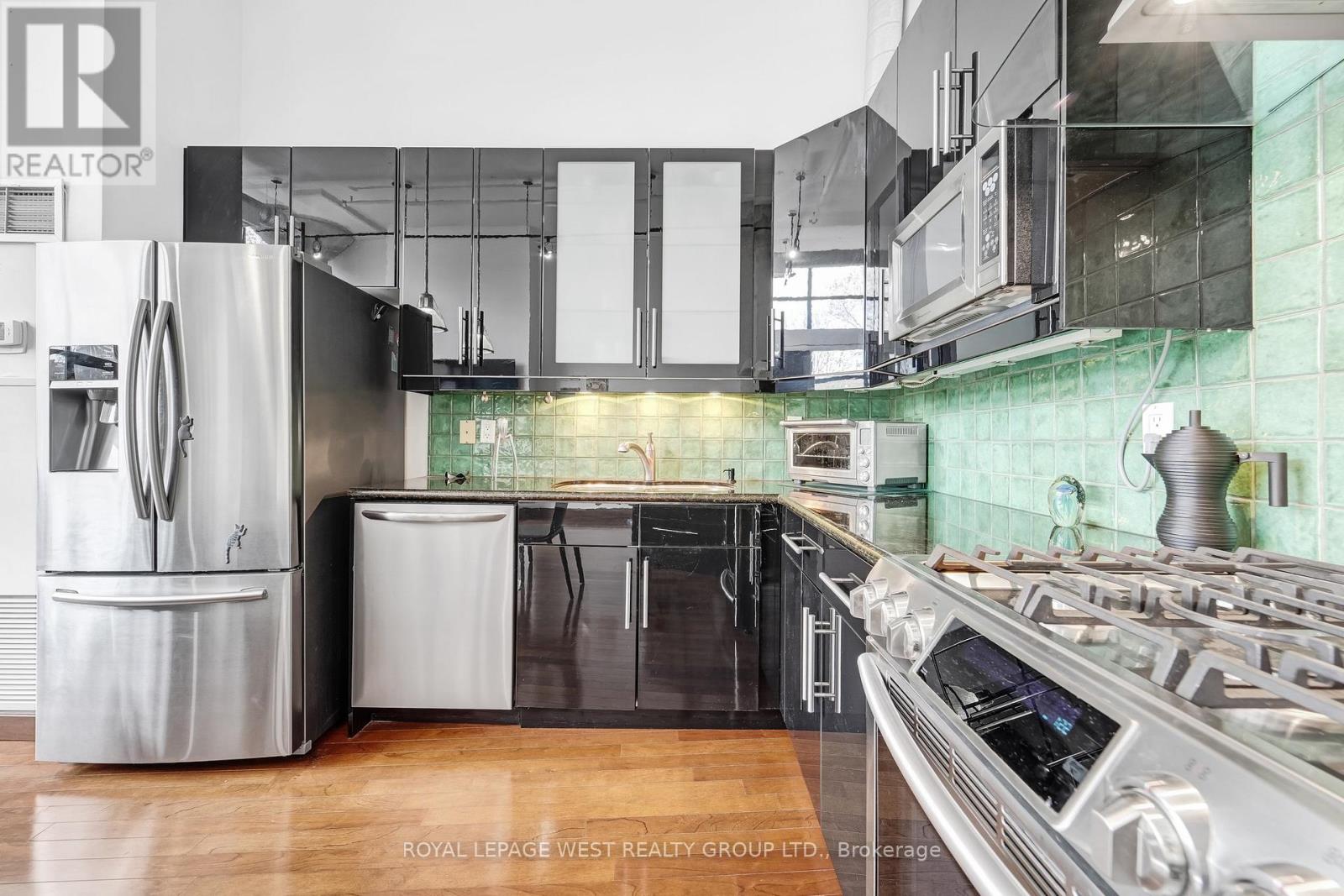 416 - 90 Sumach Street, Toronto (Regent Park), Ontario  M5A 4R4 - Photo 16 - C12506884