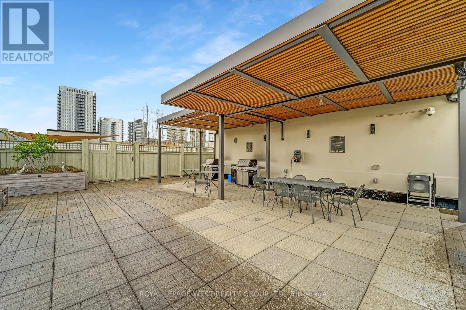 416 - 90 Sumach Street, Toronto (Regent Park), Ontario  M5A 4R4 - Photo 38 - C12506884