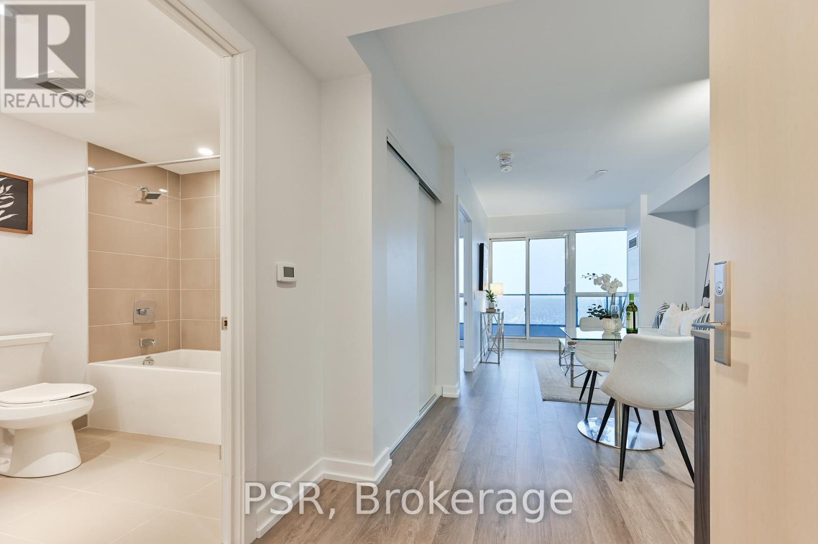 4409 - 395 Bloor Street E, Toronto, Ontario  M4W 0B4 - Photo 4 - C12506904