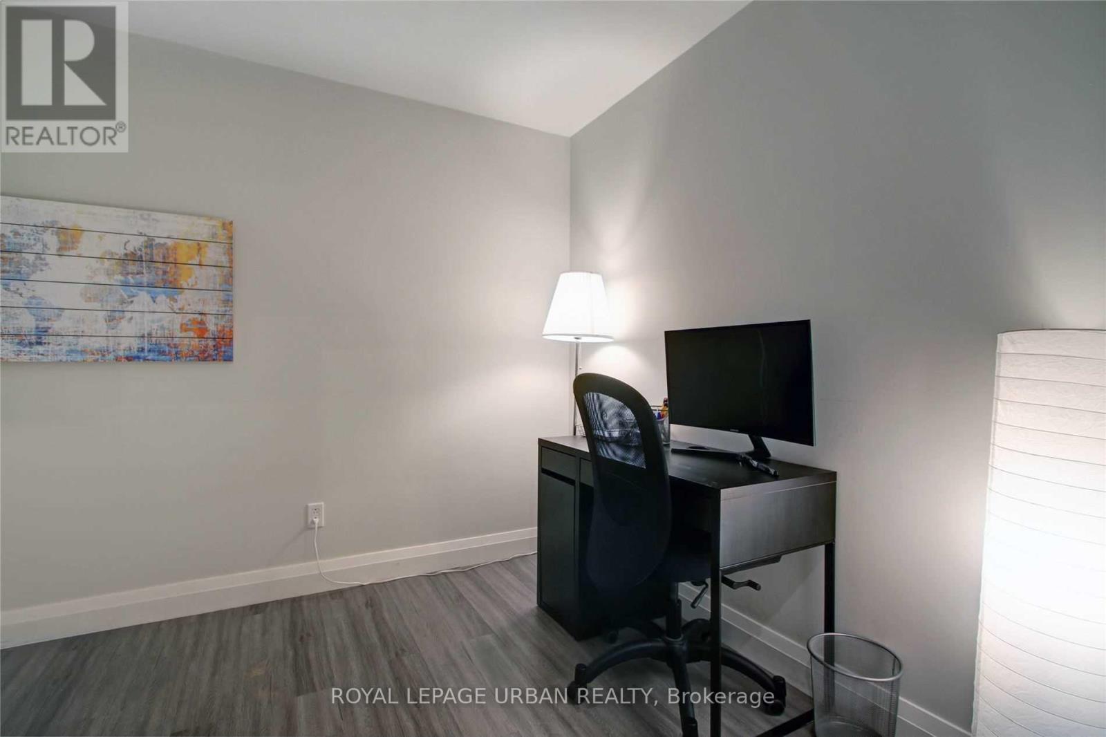 803 - 8 Wellesley Street E, Toronto, Ontario  M4Y 3B2 - Photo 3 - C12506910