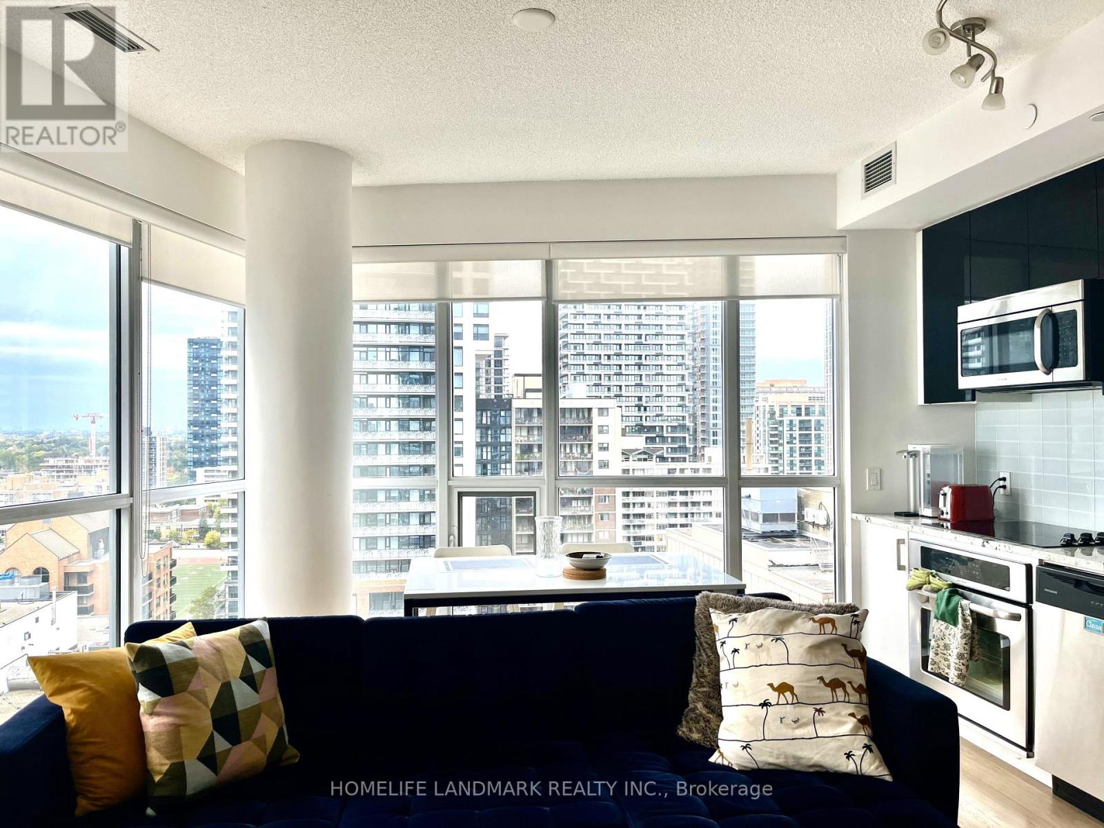 1502 - 89 DUNFIELD AVENUE, Toronto, Ontario