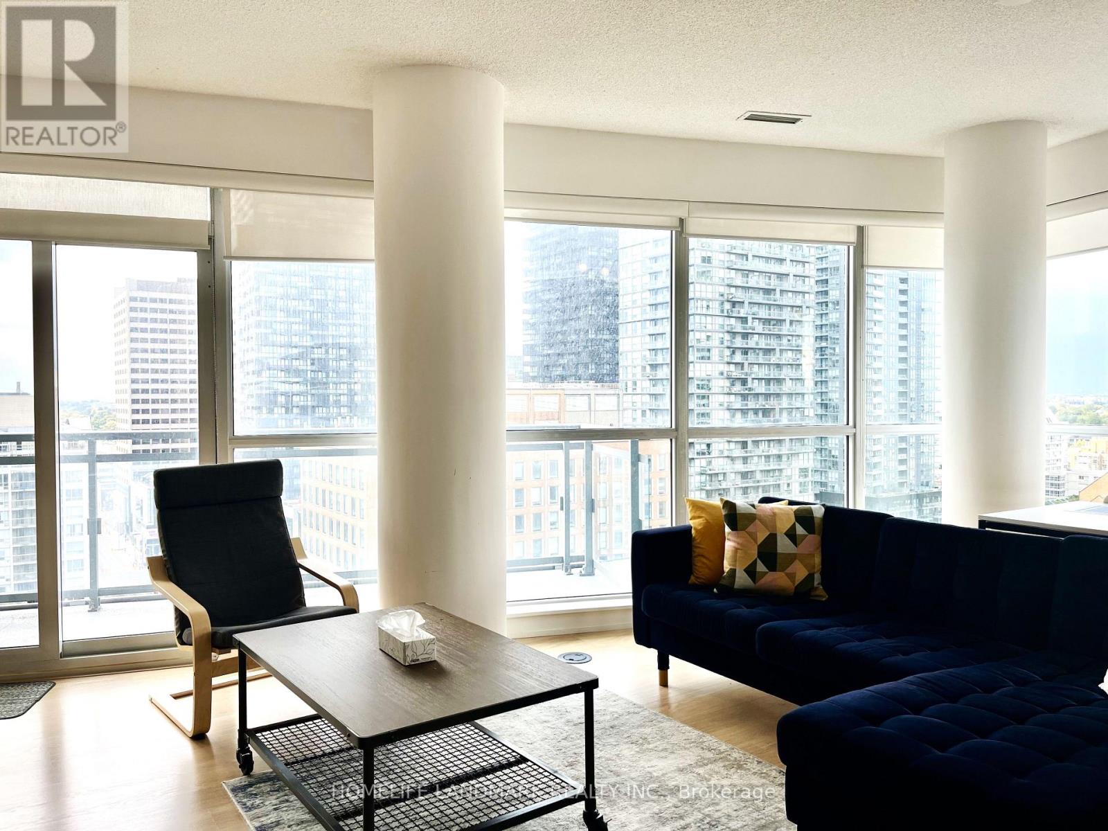 1502 - 89 Dunfield Avenue, Toronto, Ontario  M4S 0A4 - Photo 2 - C12506920