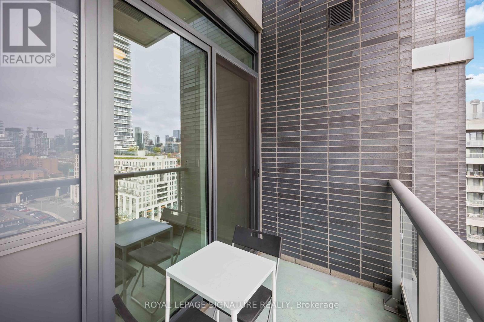 G Ph 29 - 1 Edgewater Drive, Toronto, Ontario  M5A 0L1 - Photo 18 - C12506922