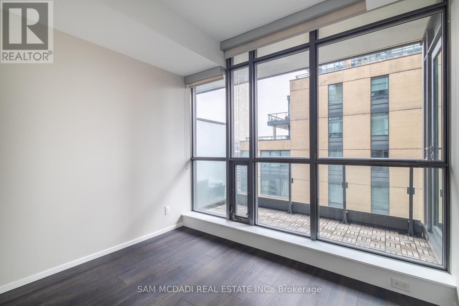 1108 - 8 Charlotte Street, Toronto, Ontario  M5V 0K4 - Photo 11 - C12506924