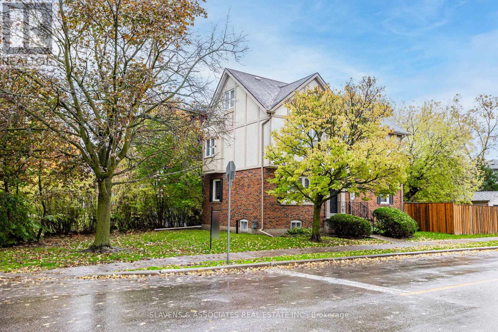 509 Deloraine Avenue, Toronto, Ontario  M5M 2C1 - Photo 2 - C12506938