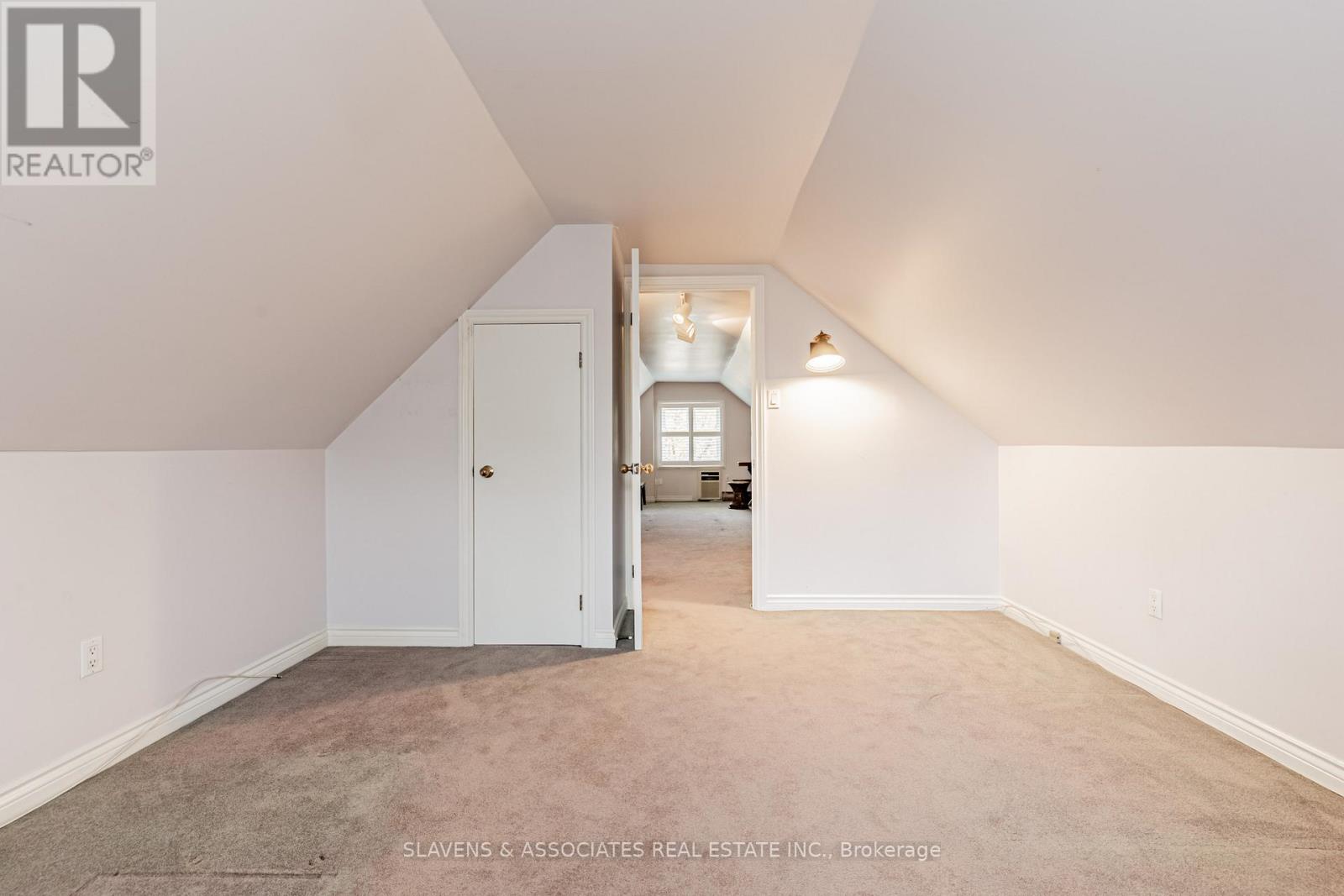 509 Deloraine Avenue, Toronto, Ontario  M5M 2C1 - Photo 28 - C12506938