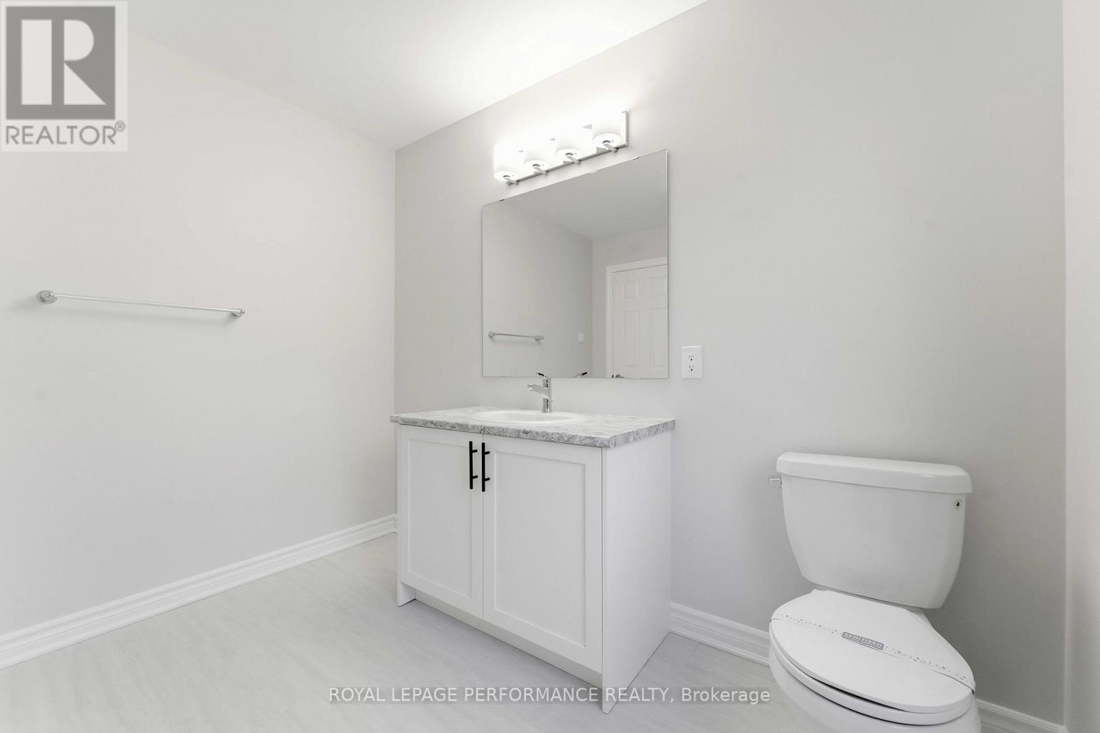 182 Ryan Reynolds Way, Ottawa, Ontario  K4A 5H5 - Photo 22 - X12501116