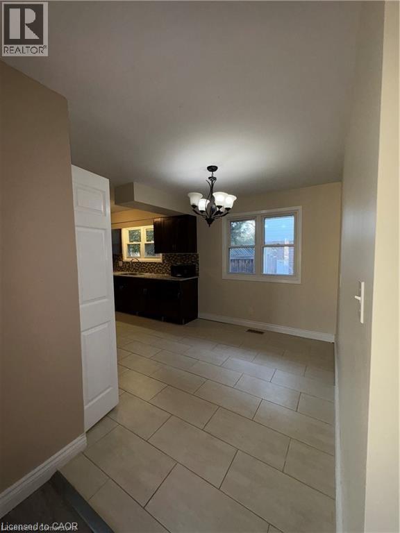 105 Westmount Road E, Kitchener, Ontario  N2M 4Y6 - Photo 11 - 40785492