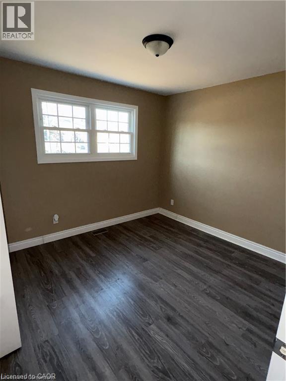 105 Westmount Road E, Kitchener, Ontario  N2M 4Y6 - Photo 17 - 40785492