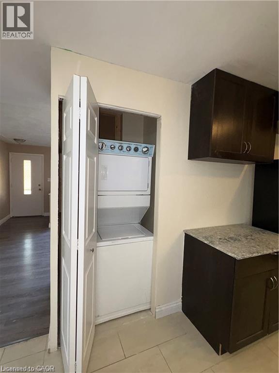 105 Westmount Road E, Kitchener, Ontario  N2M 4Y6 - Photo 4 - 40785492