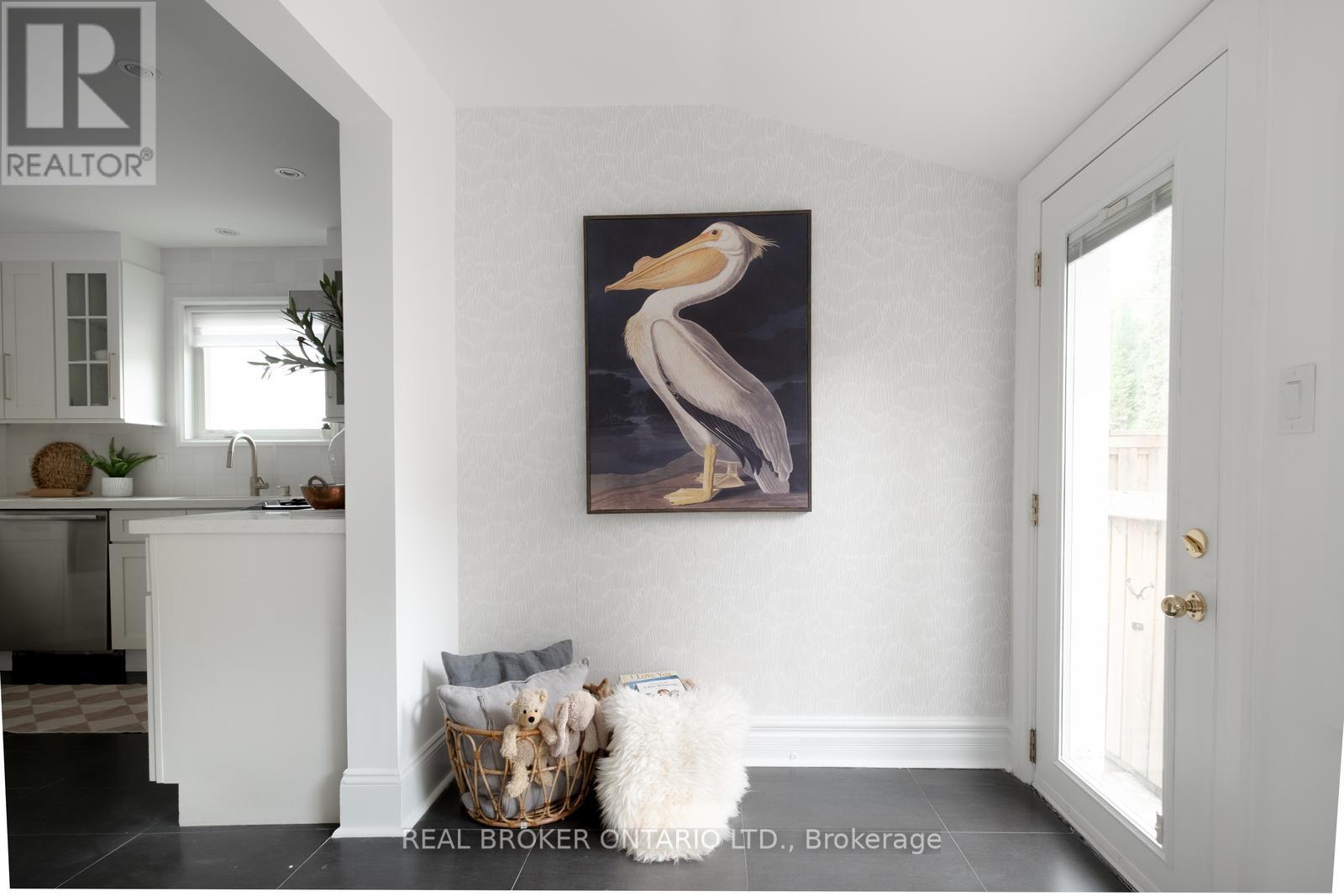 21 Stephenson Avenue, Toronto, Ontario  M4C 1E9 - Photo 17 - E12506634