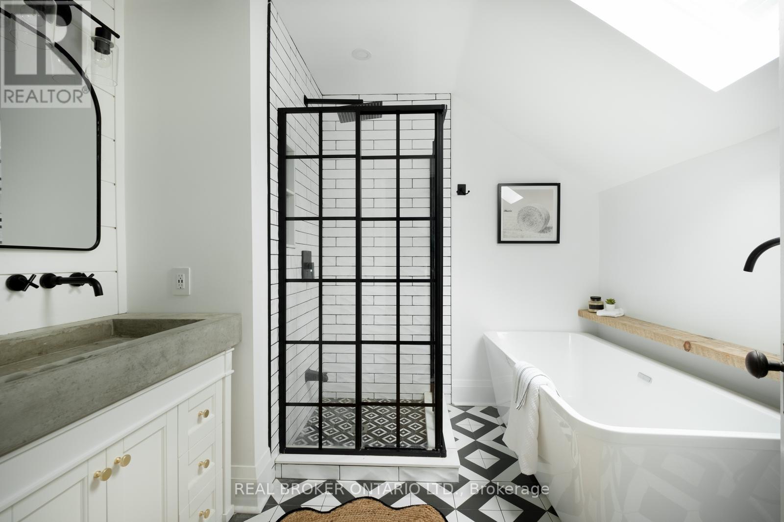 21 Stephenson Avenue, Toronto, Ontario  M4C 1E9 - Photo 27 - E12506634