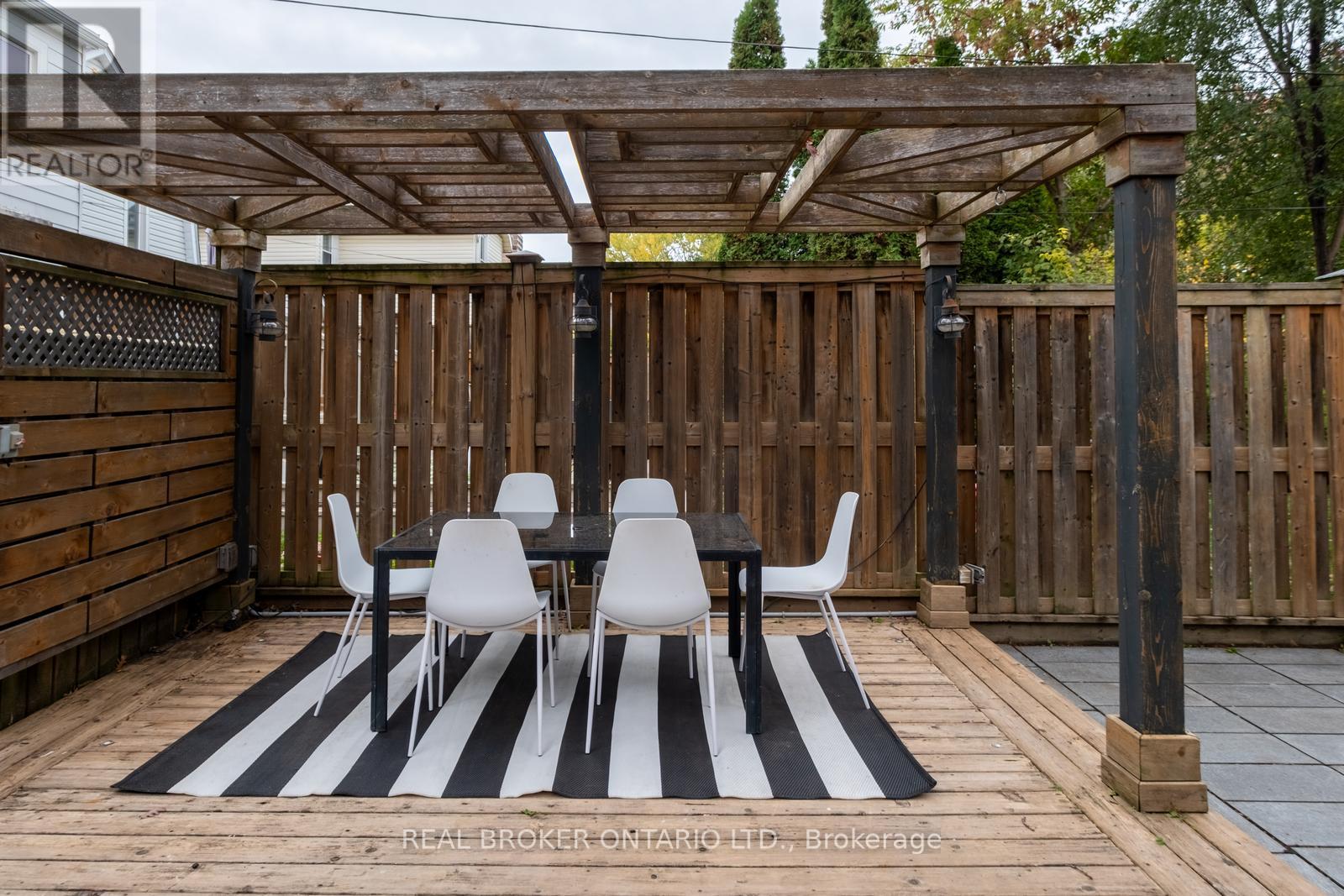 21 Stephenson Avenue, Toronto, Ontario  M4C 1E9 - Photo 38 - E12506634