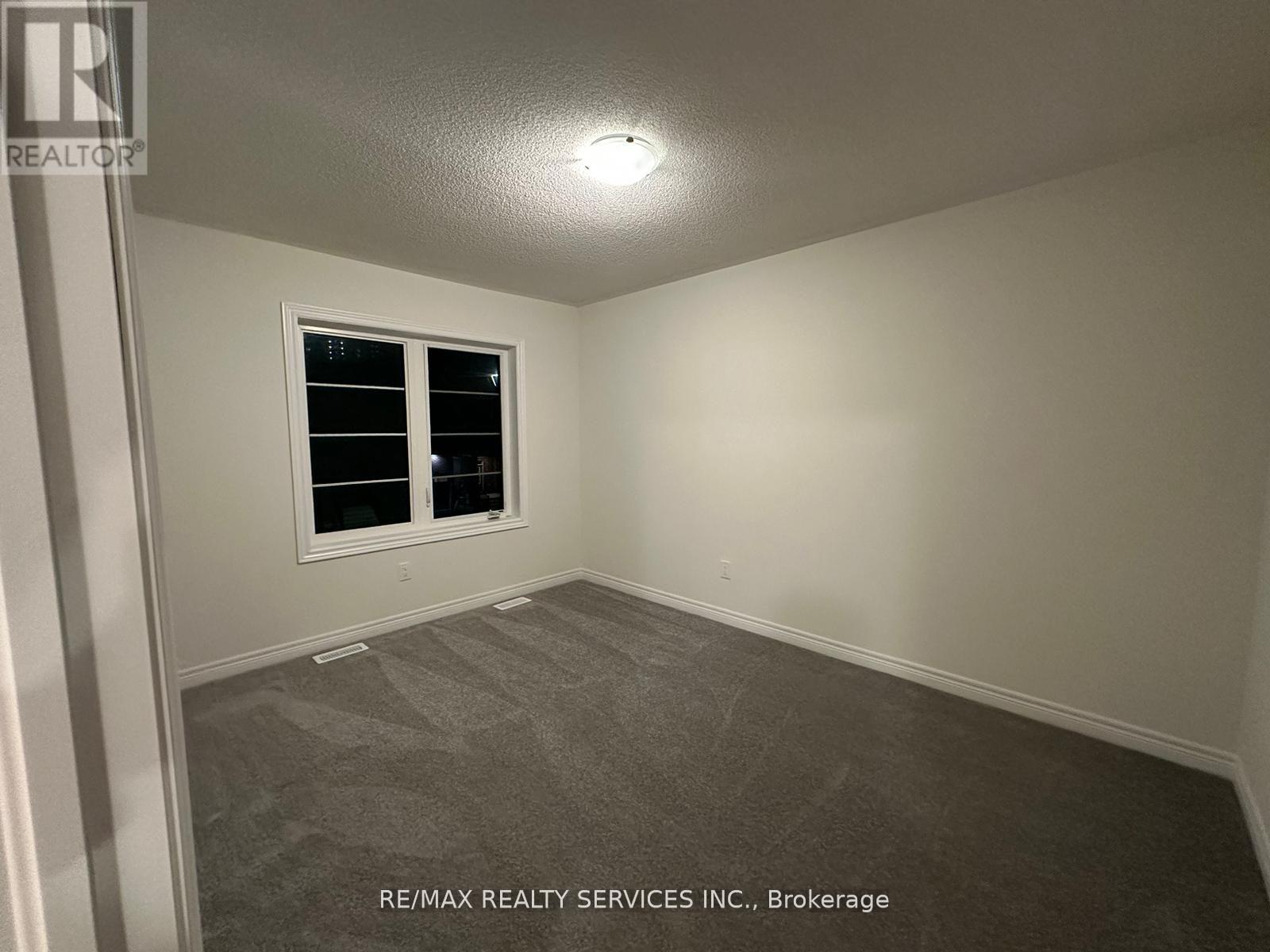 93 Air Dancer Crescent, Oshawa, Ontario  L1L 0V3 - Photo 9 - E12506640