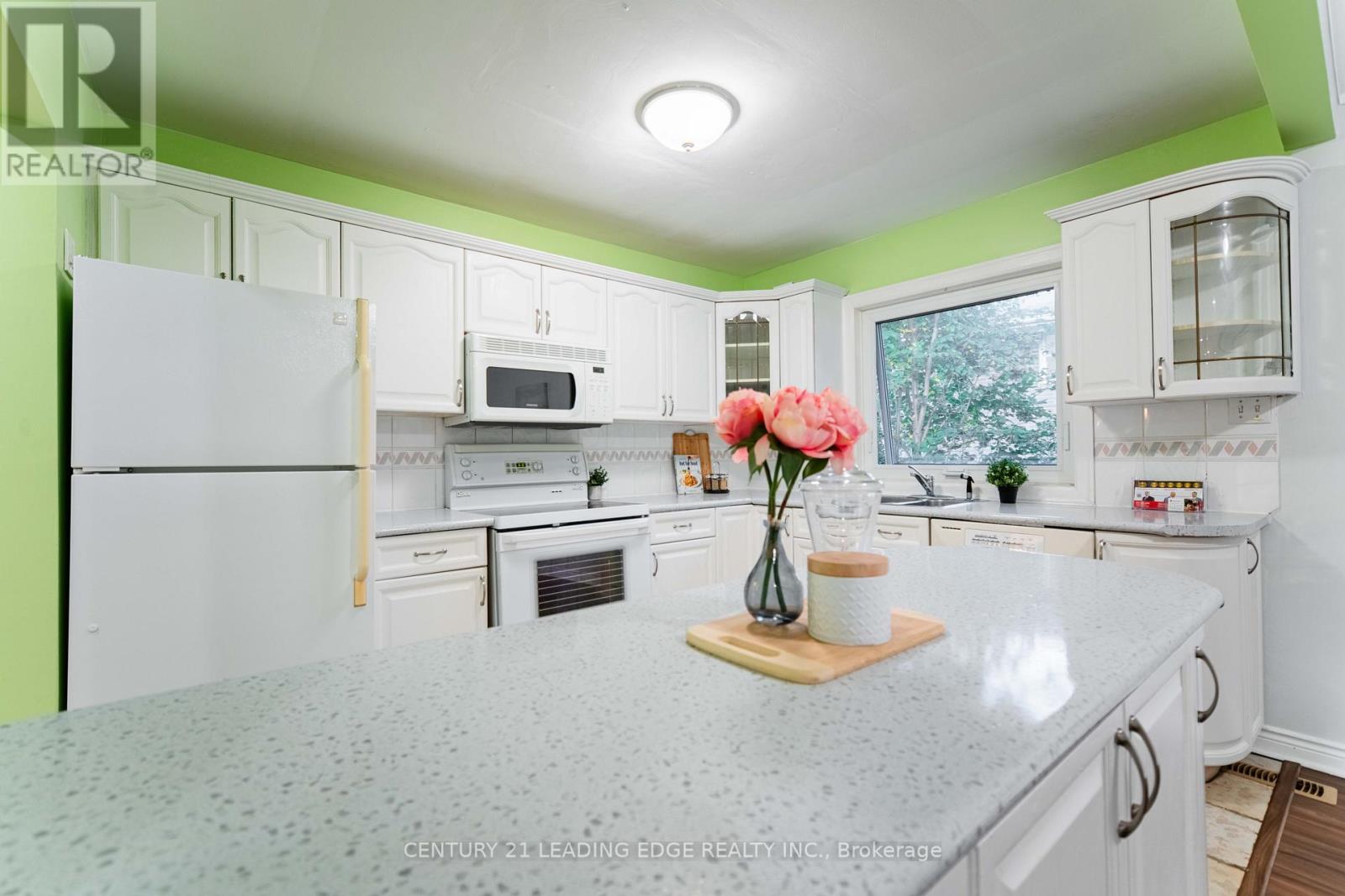 50 Meldazy Drive, Toronto, Ontario  M1P 4G1 - Photo 13 - E12506656