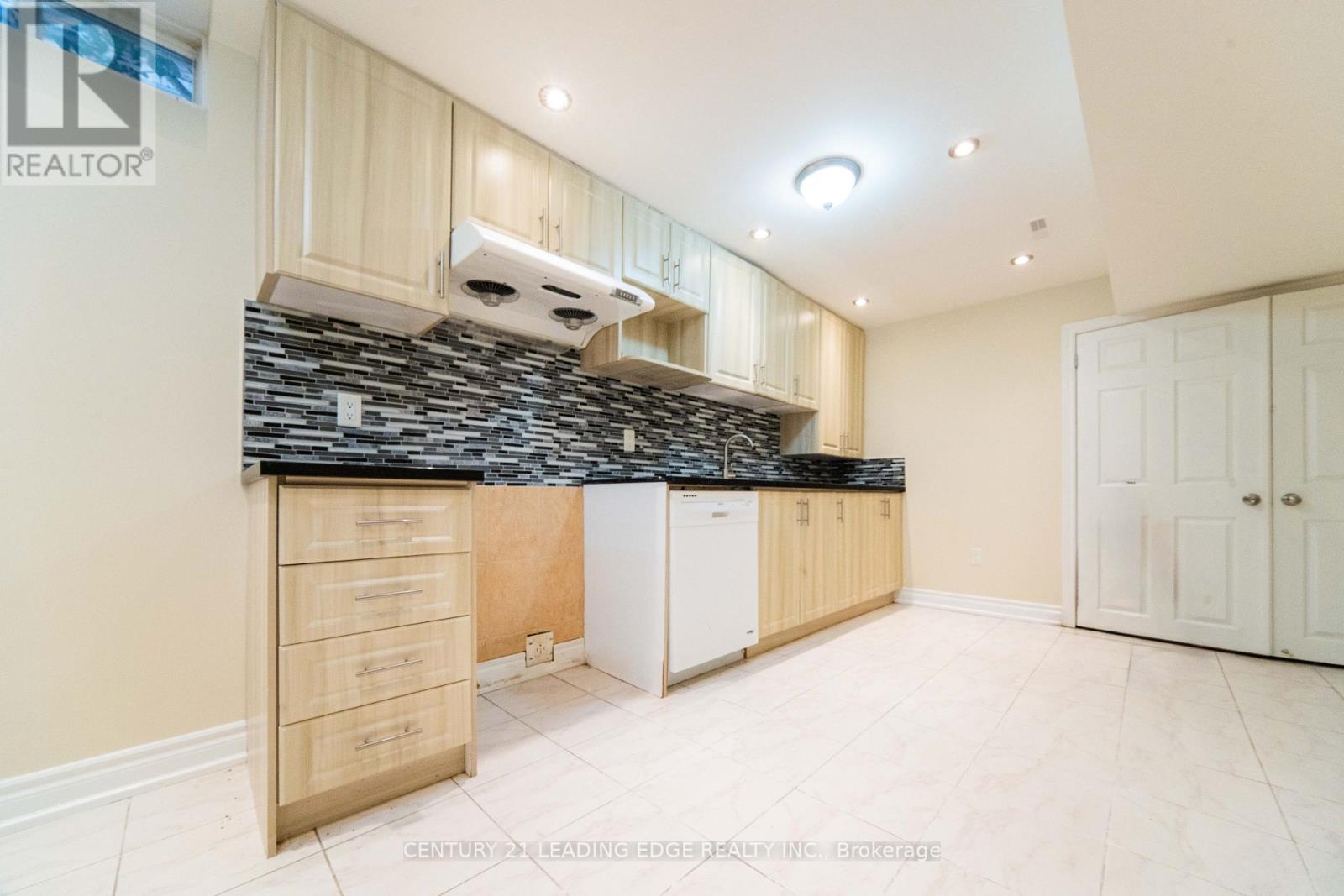 4 Glacier Crescent, Toronto, Ontario  M1X 2A9 - Photo 34 - E12506664