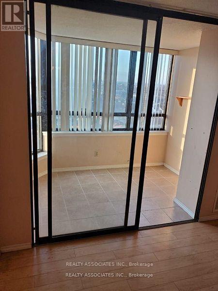 1613 - 55 Bamburgh Circle, Toronto, Ontario  M1W 3V4 - Photo 3 - E12506688