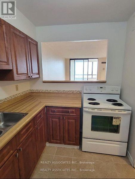 1613 - 55 Bamburgh Circle, Toronto, Ontario  M1W 3V4 - Photo 7 - E12506688