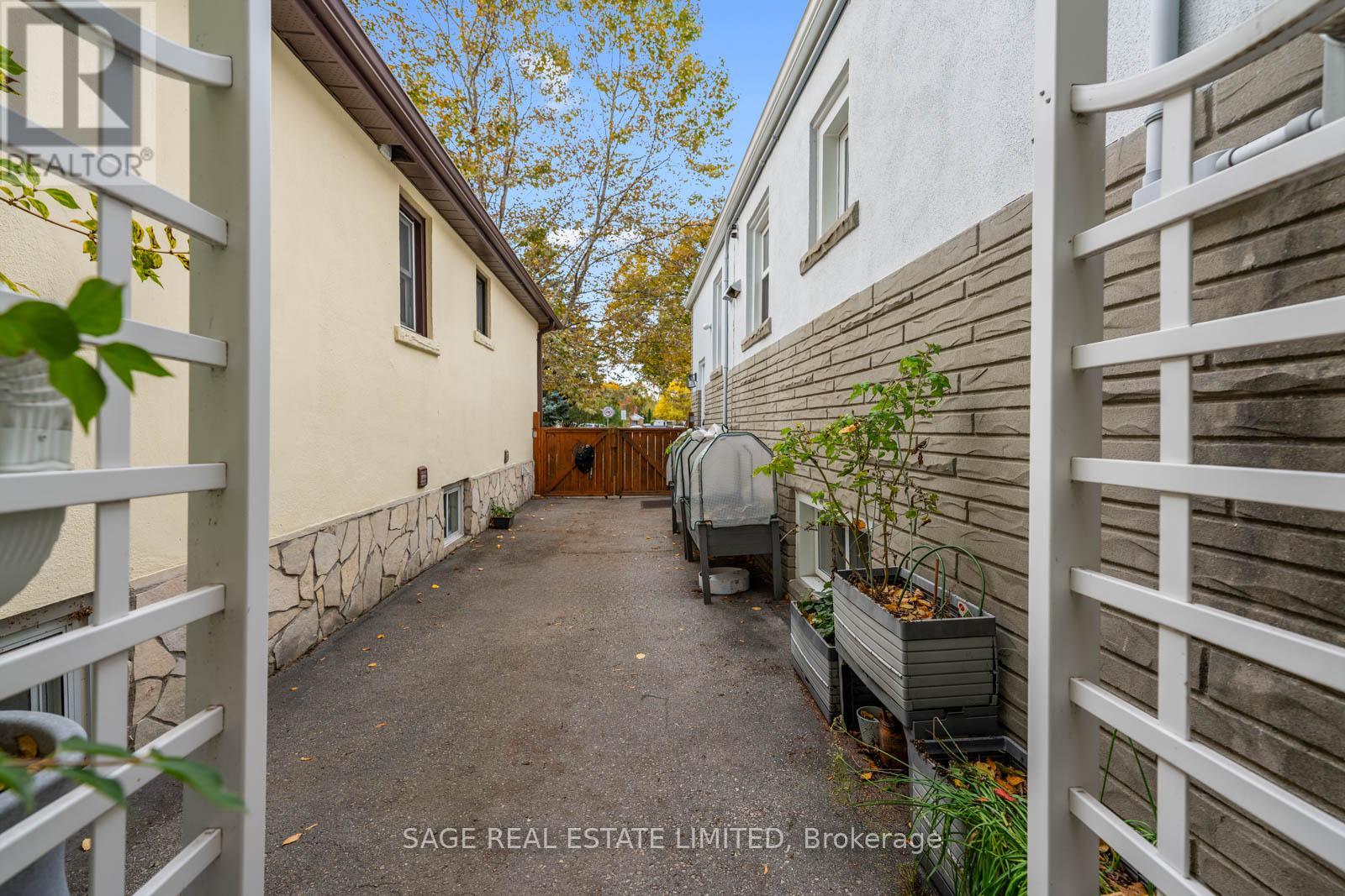 307 Warden Avenue, Toronto, Ontario  M1N 3A3 - Photo 41 - E12506694