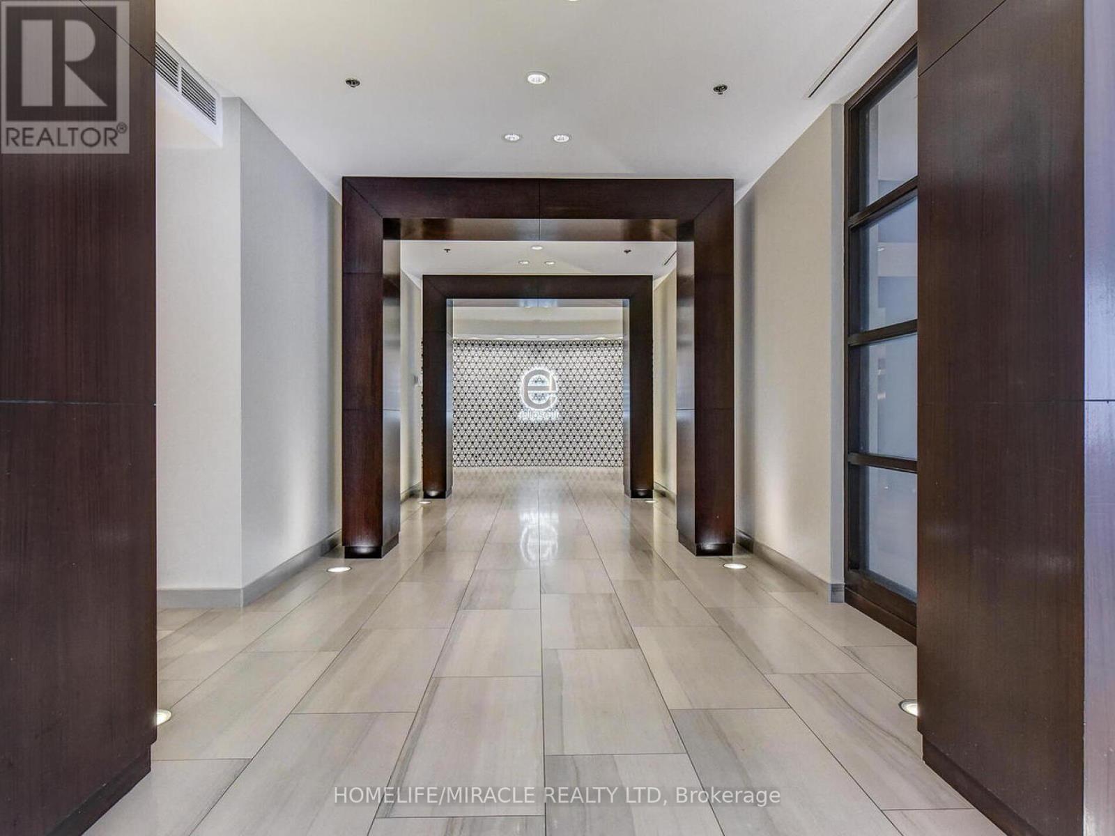 2003 - 38 Lee Centre Drive, Toronto, Ontario  M1H 3J7 - Photo 5 - E12506820