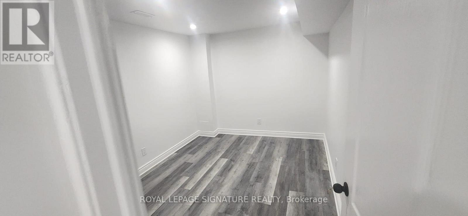 Bsmt - 83 Terry Crescent, Clarington, Ontario  L1C 0W4 - Photo 6 - E12506862