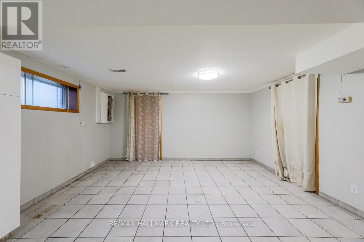 767 Midland Avenue, Toronto, Ontario  M1K 4E5 - Photo 17 - E12506874