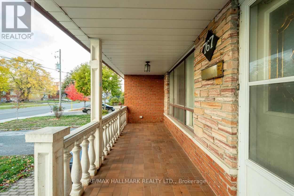 767 Midland Avenue, Toronto, Ontario  M1K 4E5 - Photo 2 - E12506874