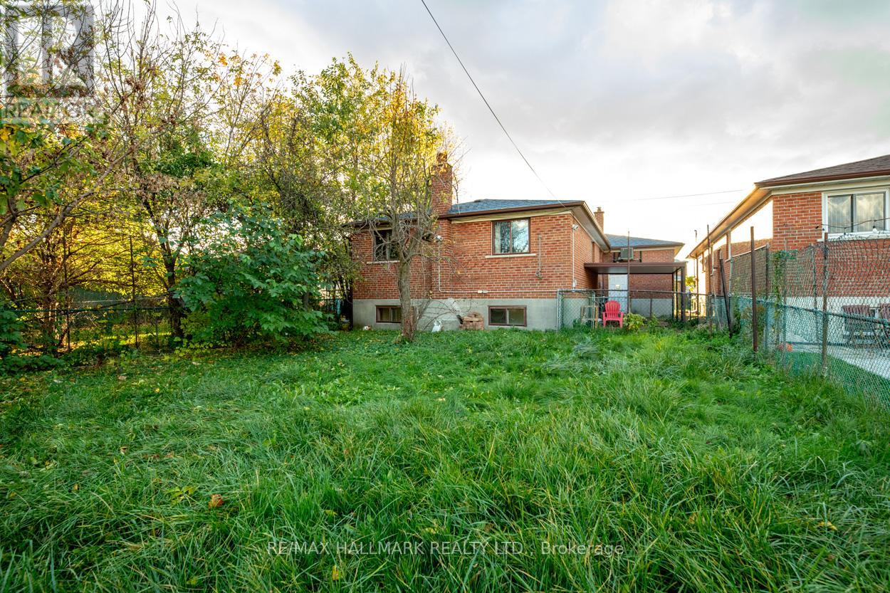 767 Midland Avenue, Toronto, Ontario  M1K 4E5 - Photo 22 - E12506874