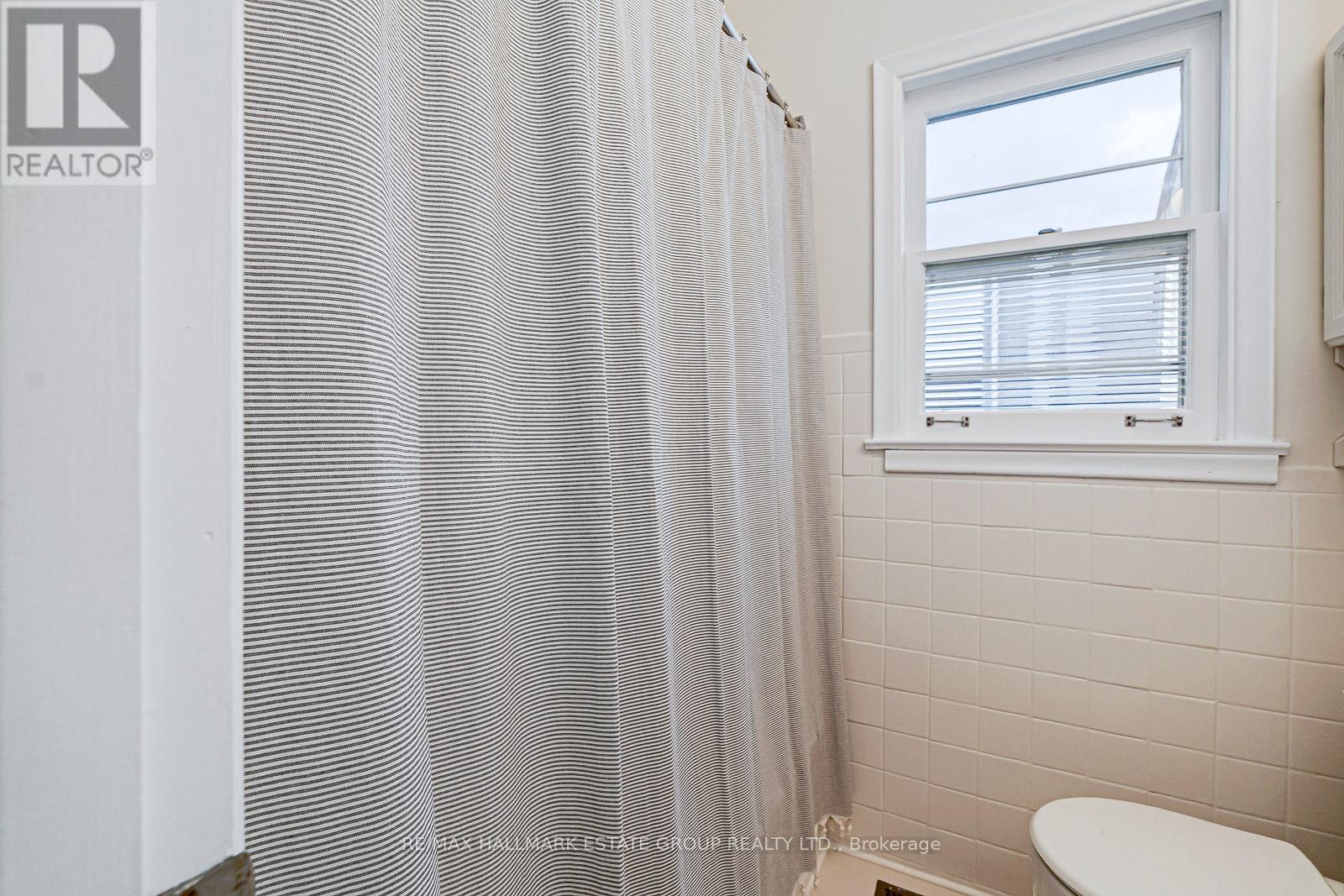 30 South Edgely Avenue, Toronto, Ontario  M1N 3K8 - Photo 21 - E12506888