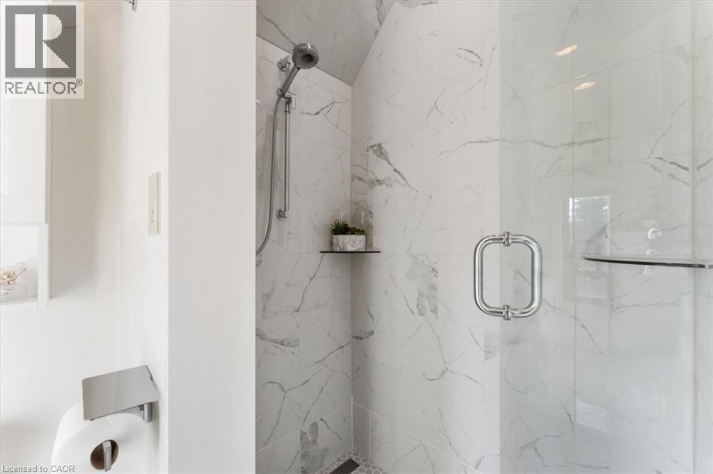 90 Ridge Road, Grimsby, Ontario  L3M 4W7 - Photo 37 - 40780351