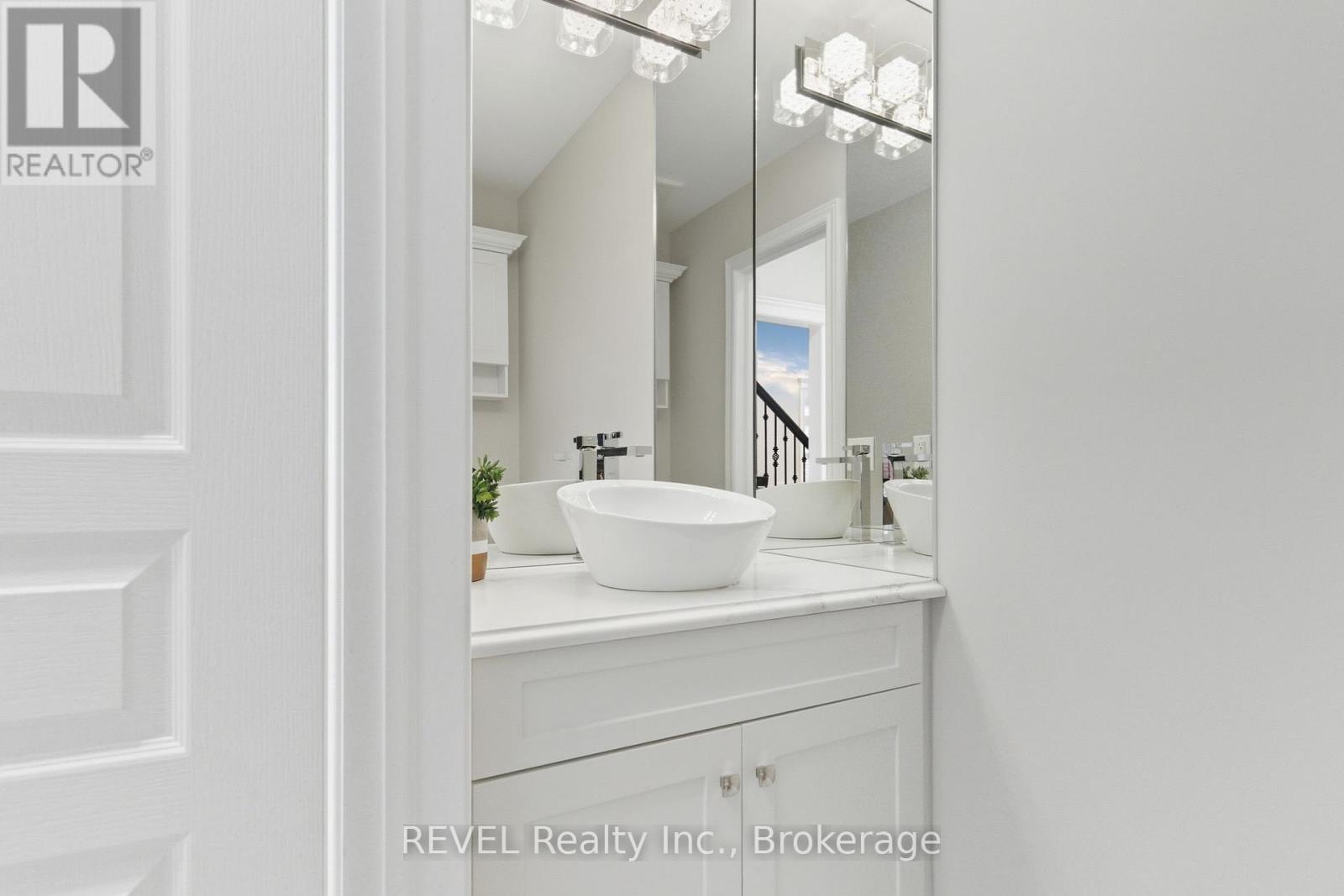 380 Pelham Road, St. Catharines, Ontario L2S 0A2 - Photo 21 - X12507092