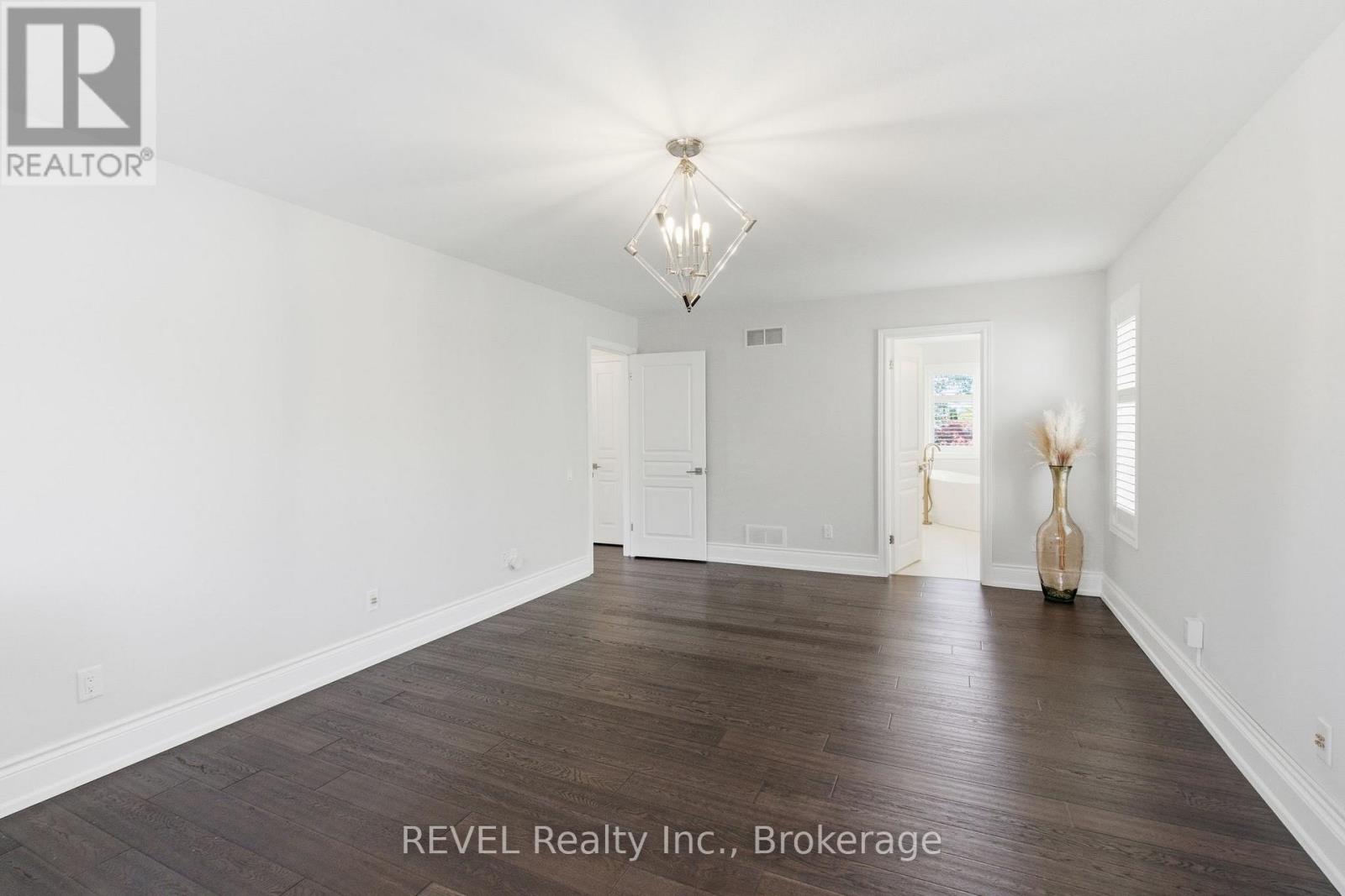 380 Pelham Road, St. Catharines, Ontario L2S 0A2 - Photo 25 - X12507092