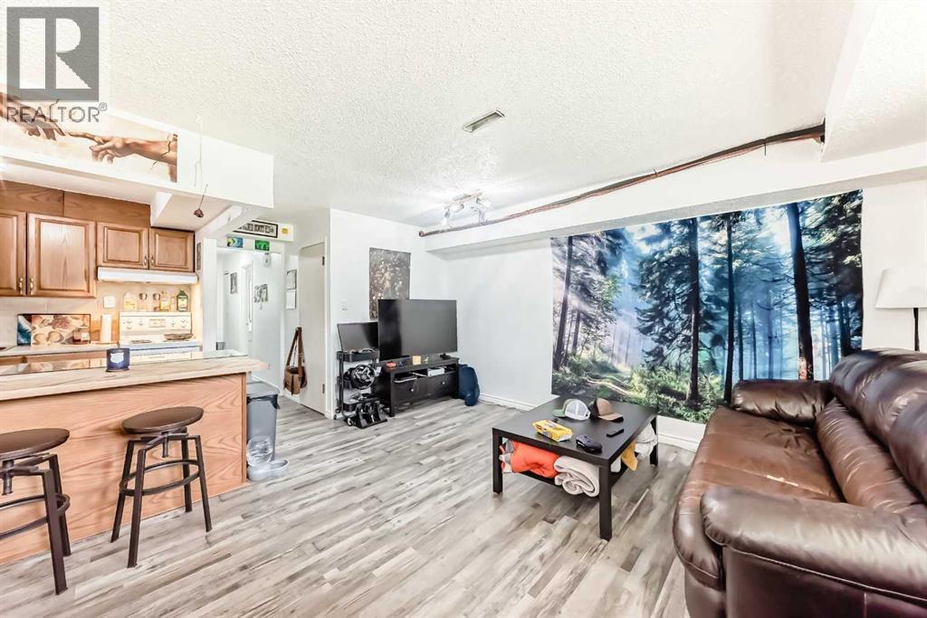 7508 36 Avenue Nw, Calgary, Alberta  t3b 1v3 - Photo 27 - A2261361