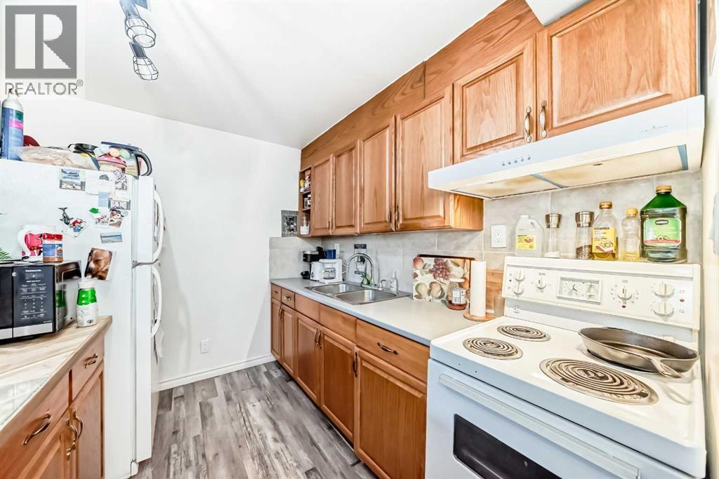 7508 36 Avenue Nw, Calgary, Alberta  t3b 1v3 - Photo 26 - A2261361