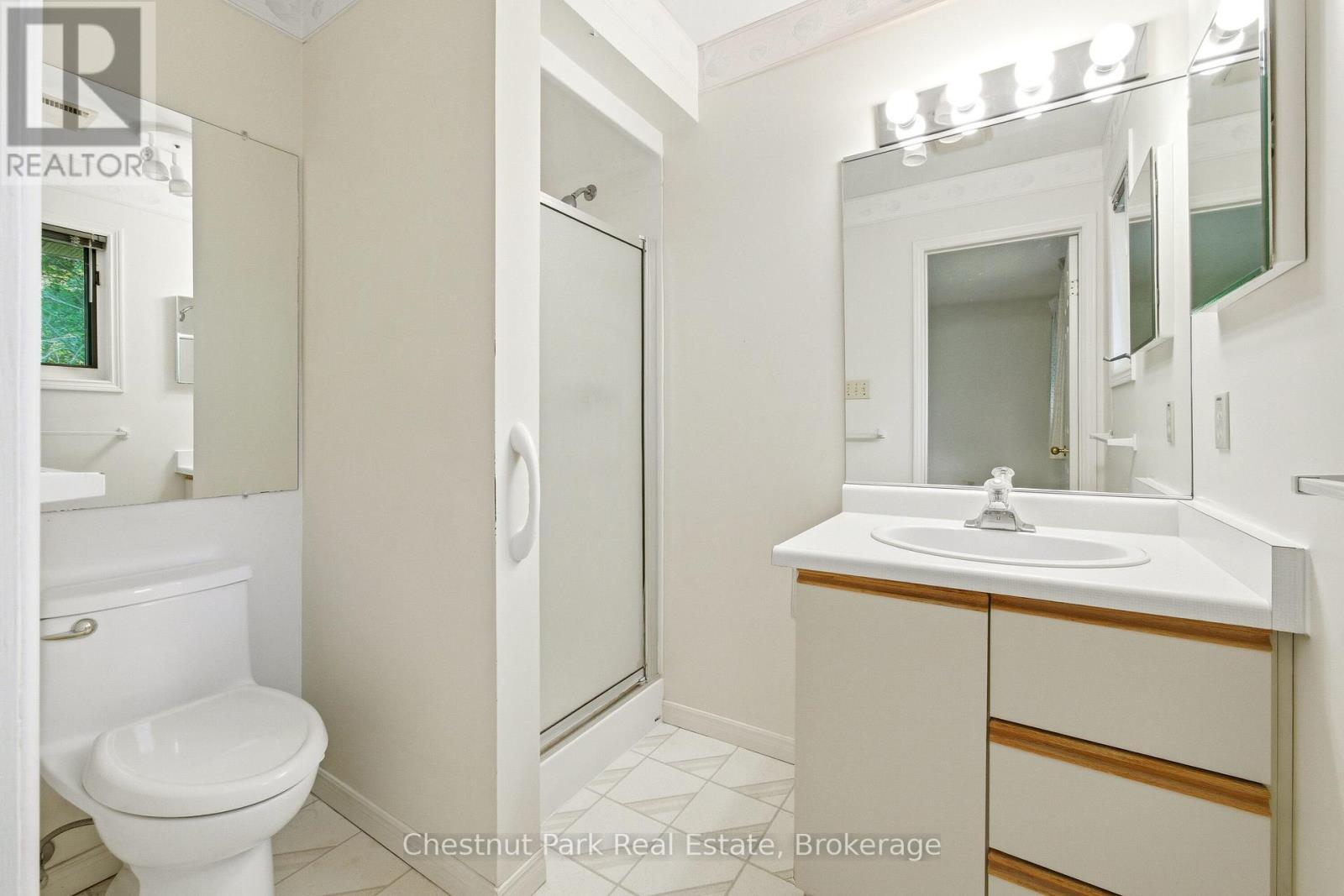 203 5th Avenue W, Owen Sound, Ontario N4K 6G2 - Photo 23 - X12507116