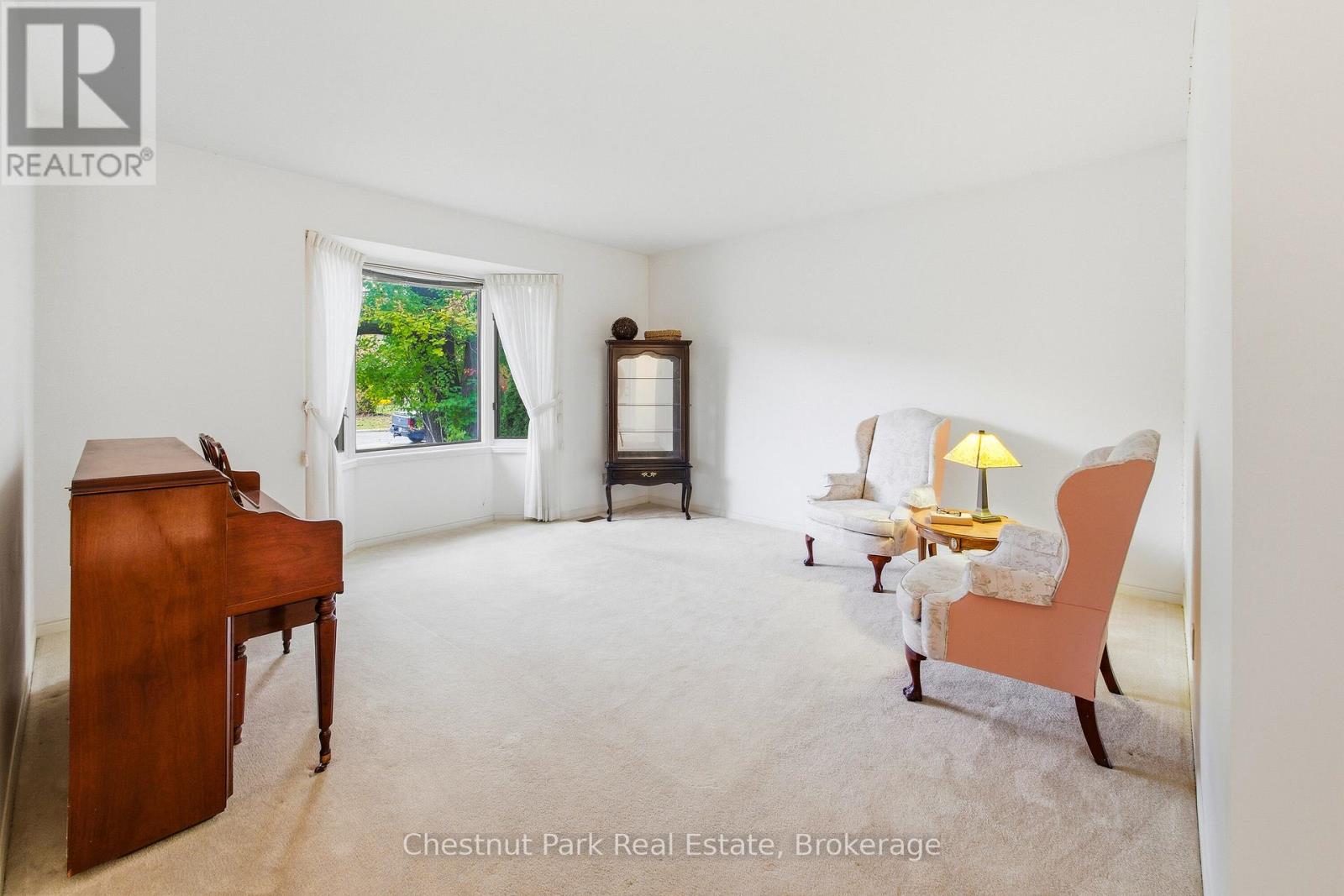 203 5th Avenue W, Owen Sound, Ontario N4K 6G2 - Photo 7 - X12507116