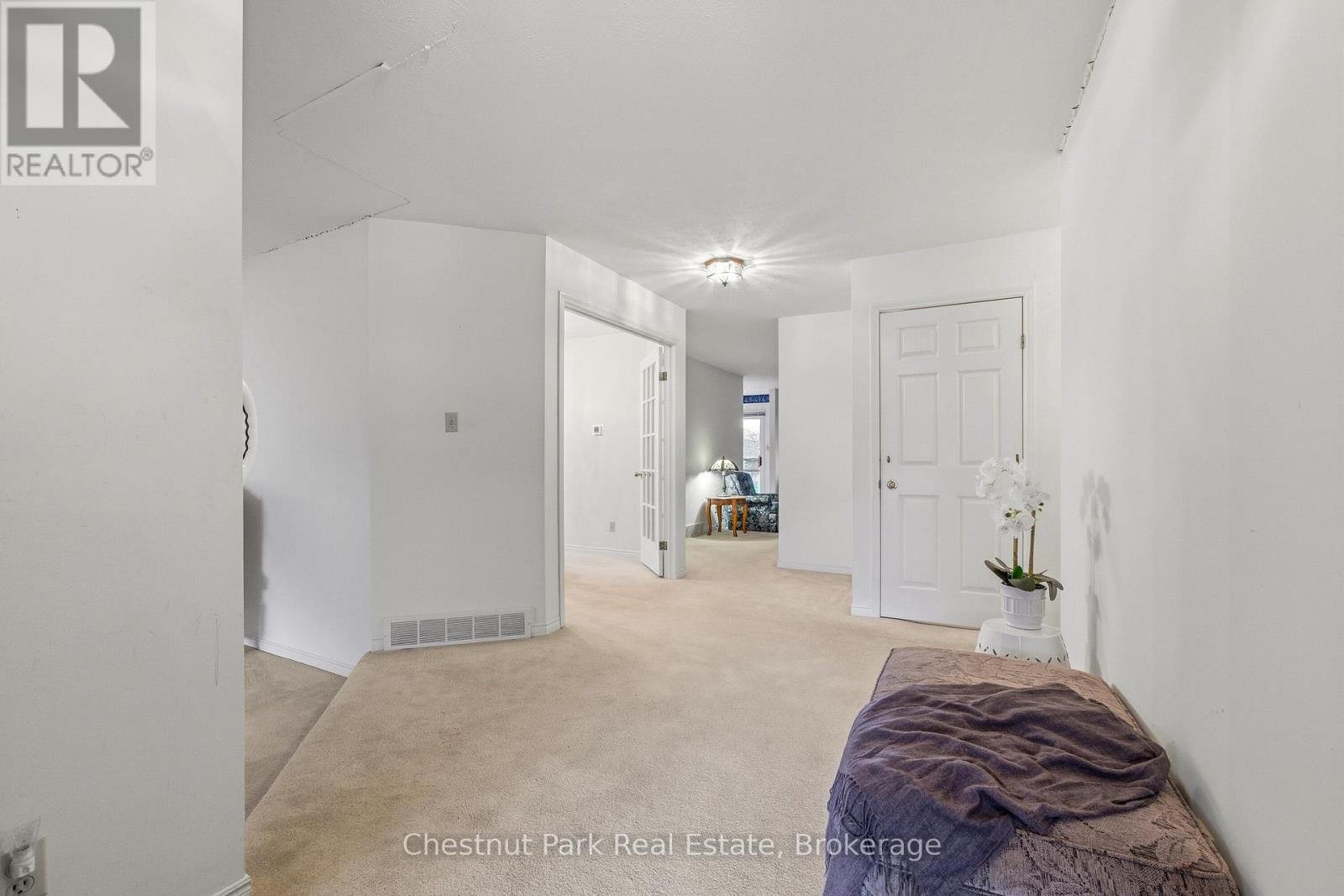 203 5th Avenue W, Owen Sound, Ontario N4K 6G2 - Photo 9 - X12507116