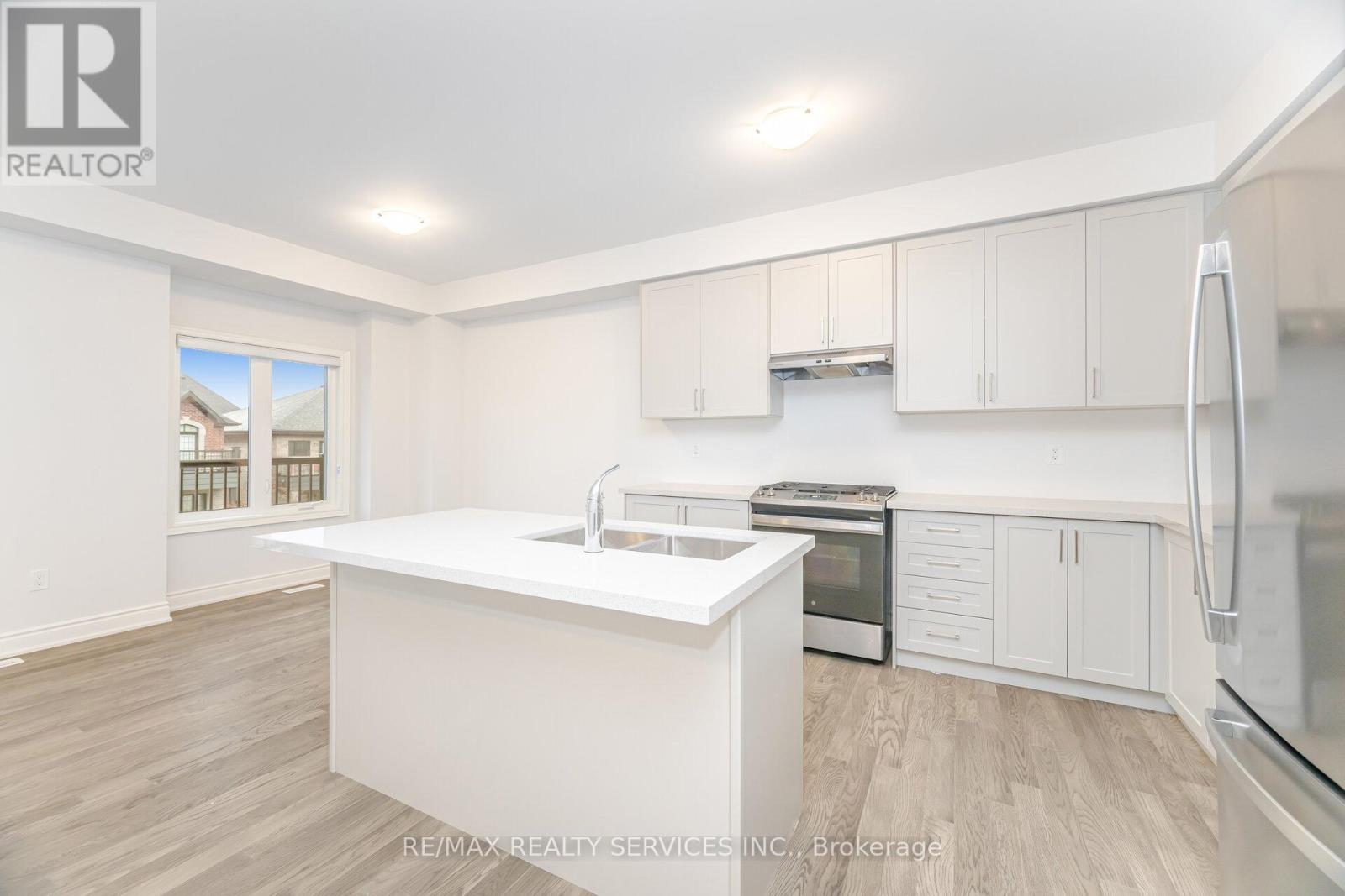 24 Alan Williams Trail, Uxbridge, Ontario L9P 0R6 - Photo 14 - N12506614