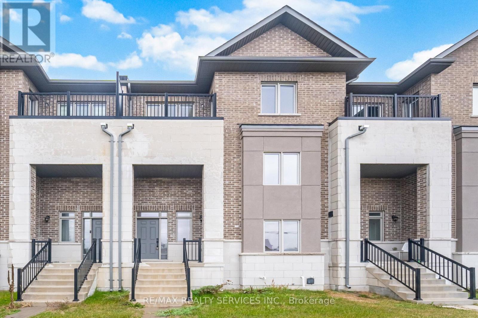 24 Alan Williams Trail, Uxbridge, Ontario L9P 0R6 - Photo 5 - N12506614