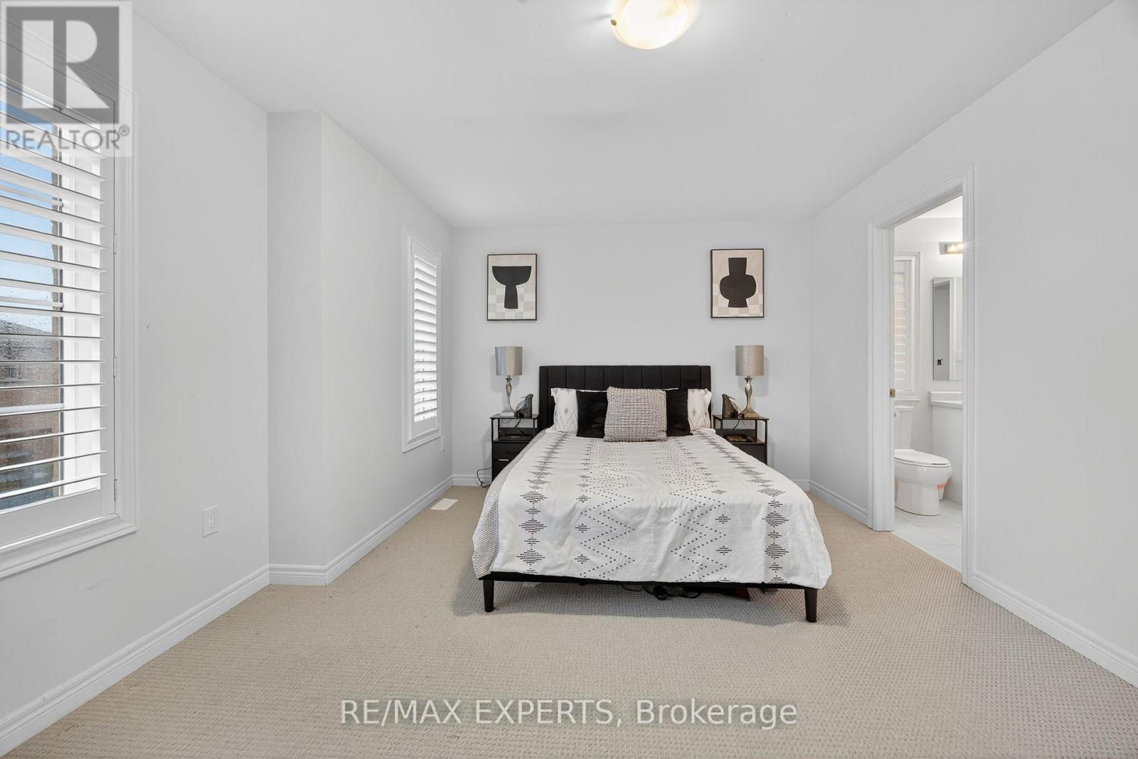 66 Robb Thompson Road, East Gwillimbury (Mt Albert), Ontario L0G 1M0 - Photo 18 - N12506672